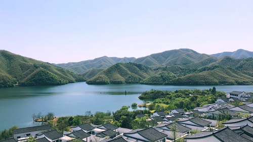 阿丽拉•安吉酒店携手姐妹酒店黑珍珠餐厅主厨联袂举办“黑珍珠佳肴赏鉴”活动。