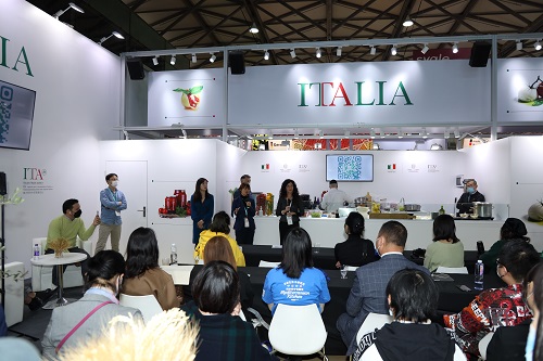 Assolatte意大利乳制品行业协会参加FHC2021上海环球食品展