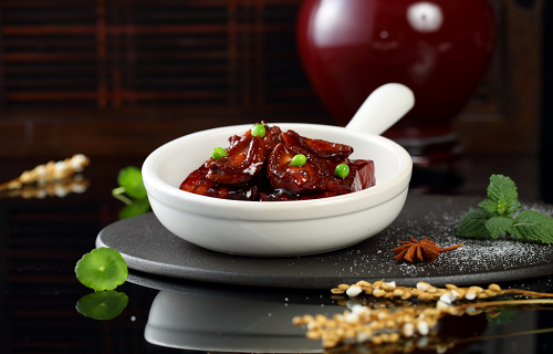 上海雅居乐万豪酒店满宝楼新年飨礼丨“舌尖上的年夜饭，品得到的年味儿”
