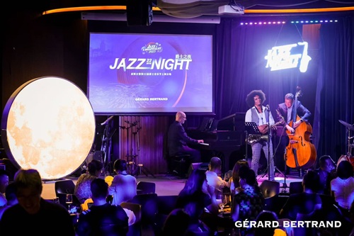 豪斯古堡爵士音乐节上海分场迎来第二篇章，吉哈伯通纵情中西文化交融之夜